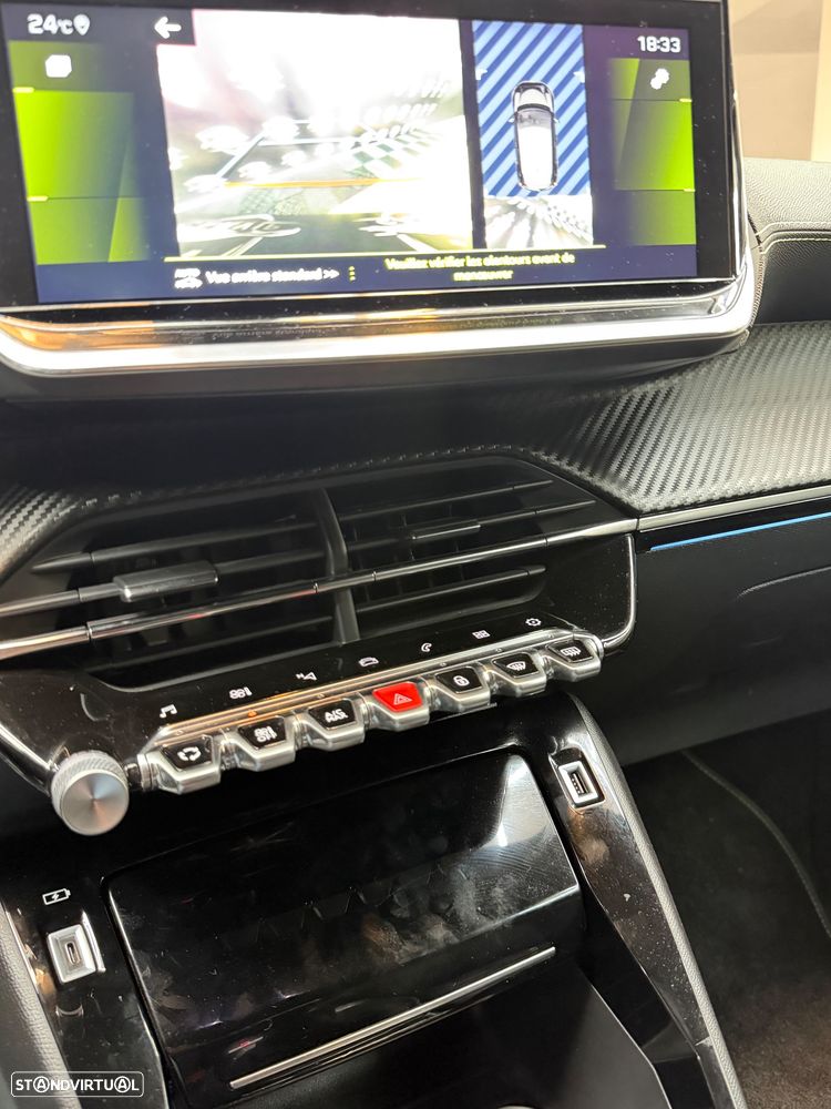 Peugeot 208 1.2 PureTech GT Line - 11
