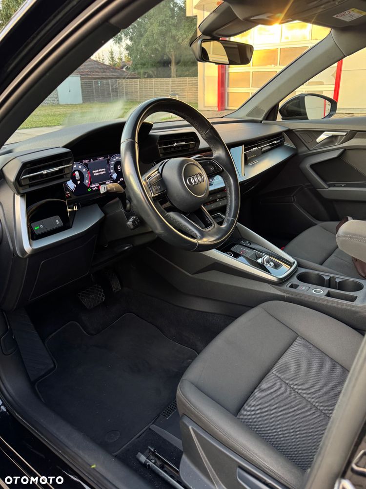 Audi A3 Limousine 30 TFSI mHEV Advanced S tronic - 17