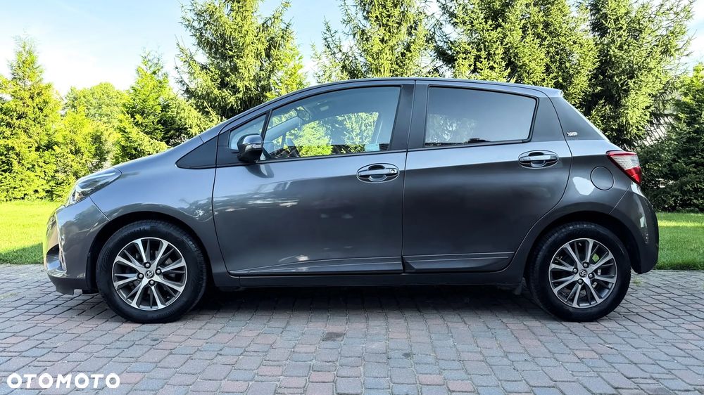 Toyota Yaris 1.5 20th Anniversary CVT - 8