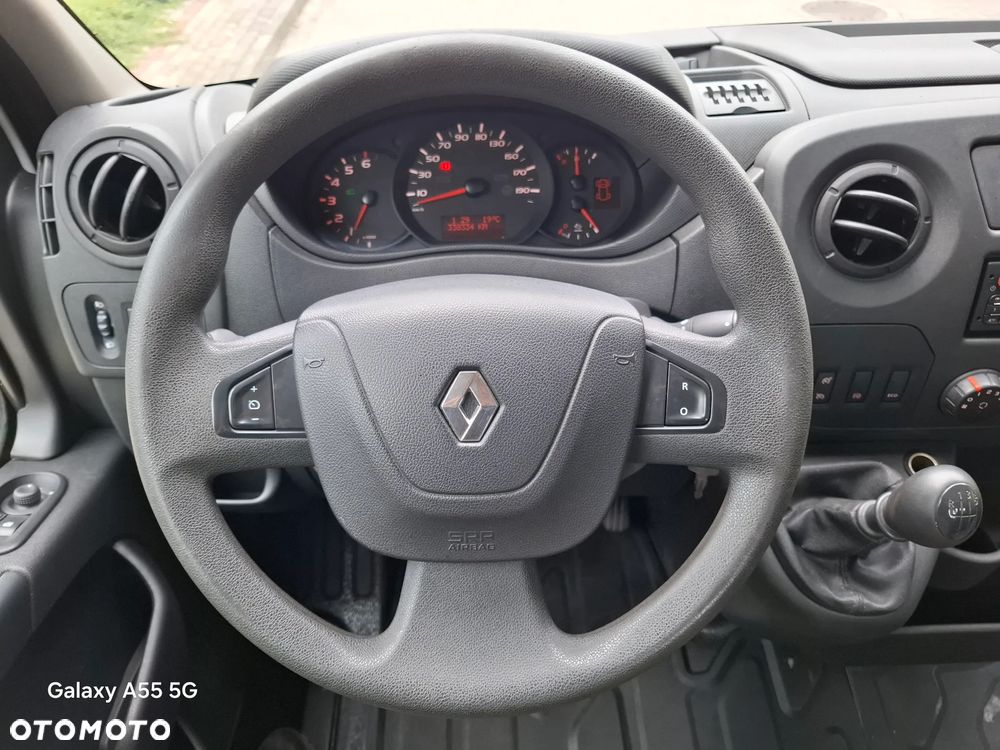 Renault Master - 15