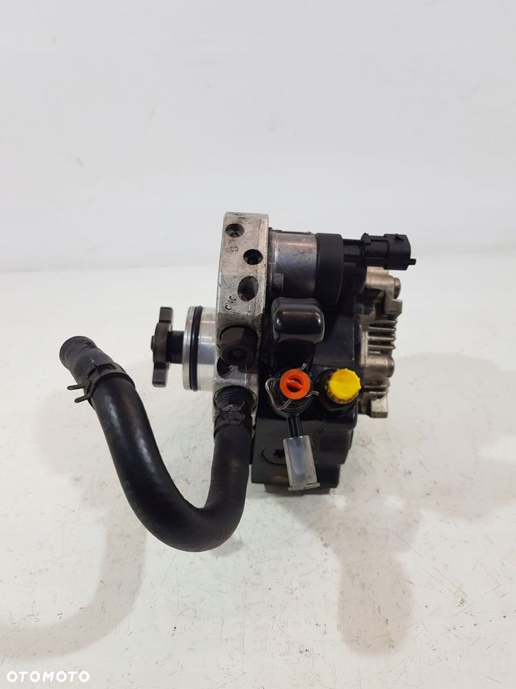 pompa wtryskowa toyota yaris mini r50 0445010106 1.4d - 11