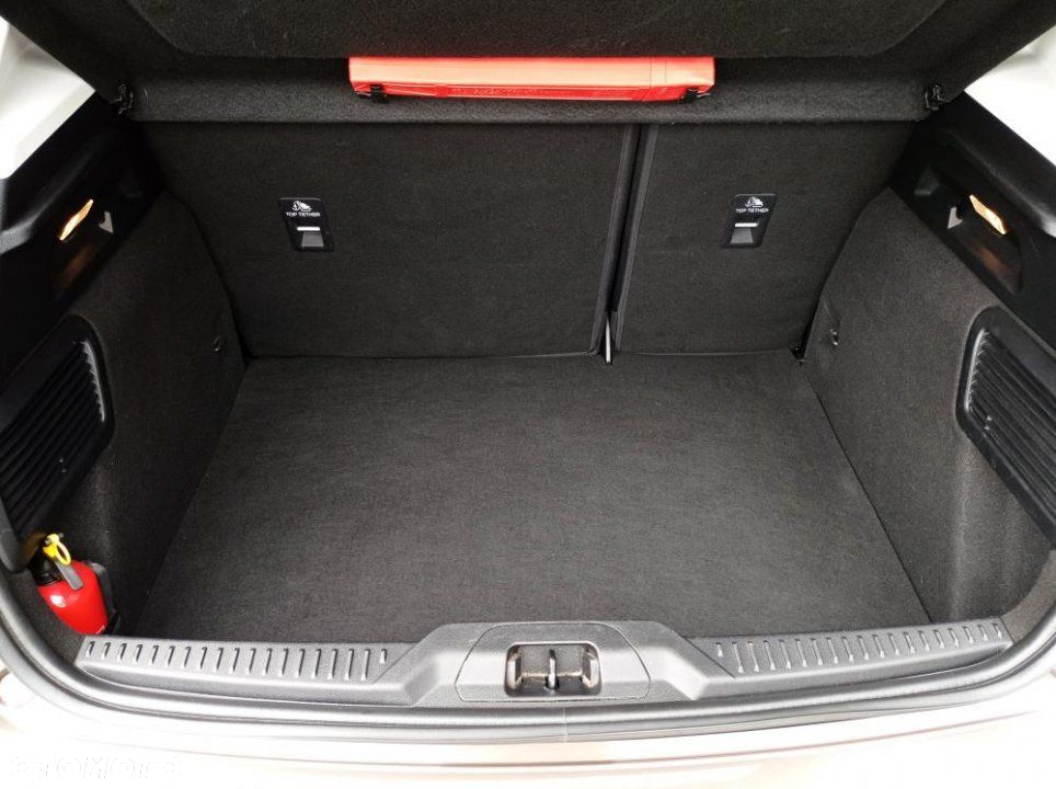 Ford Focus - 35