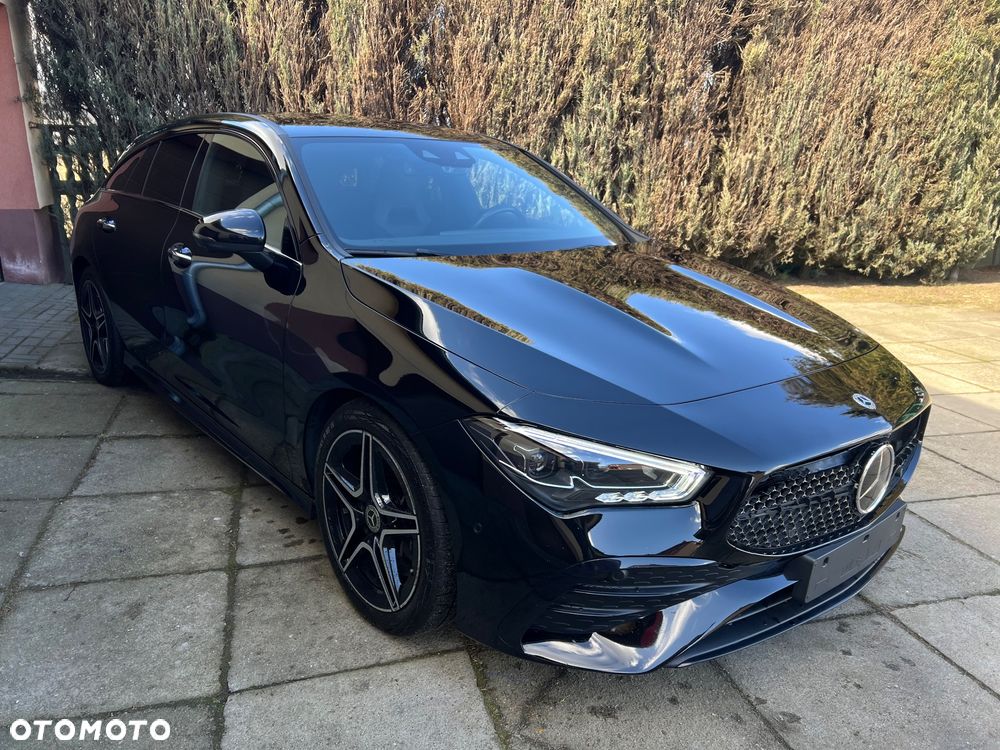 Mercedes-Benz CLA - 1