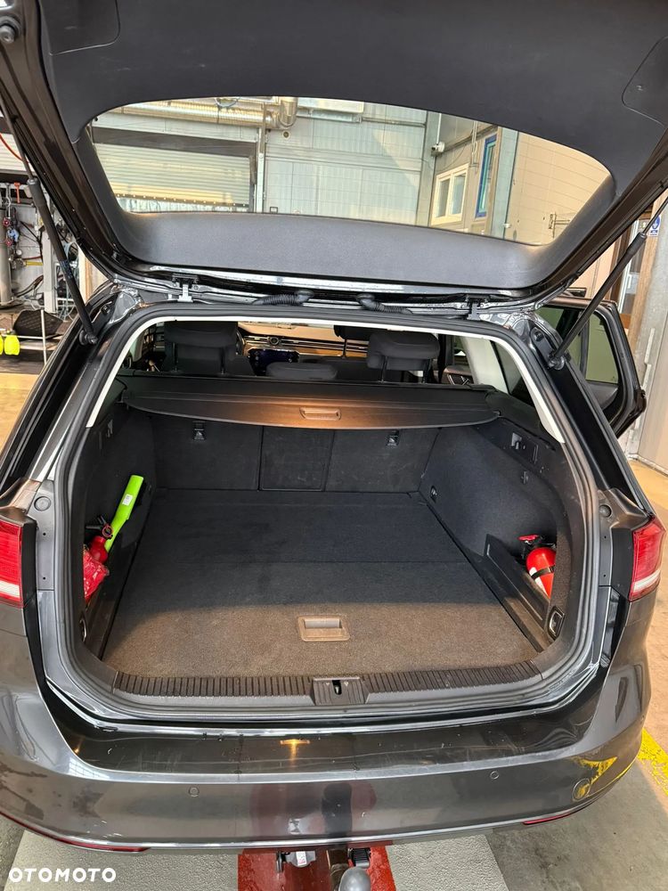 Volkswagen Passat 2.0 TDI SCR Comfortline DSG - 21