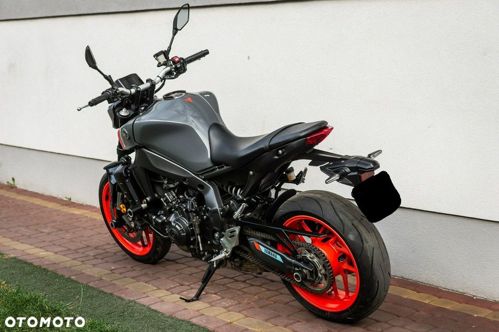 Yamaha MT - 4