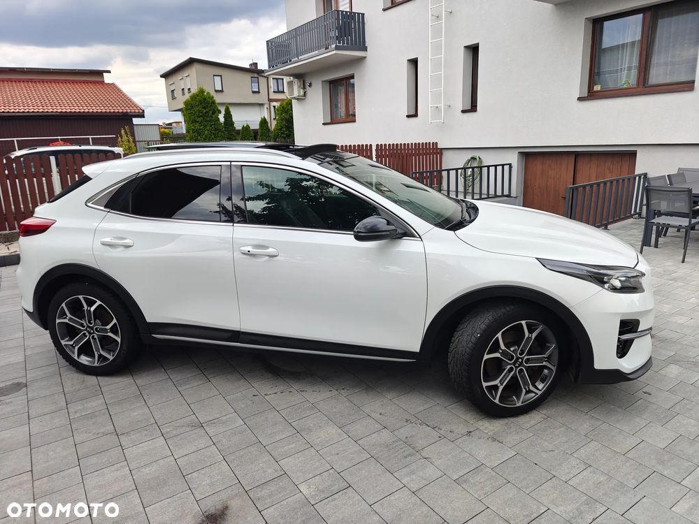 Kia XCeed 1.6 T-GDI OPF DCT7 PLATINUM EDITION - 28