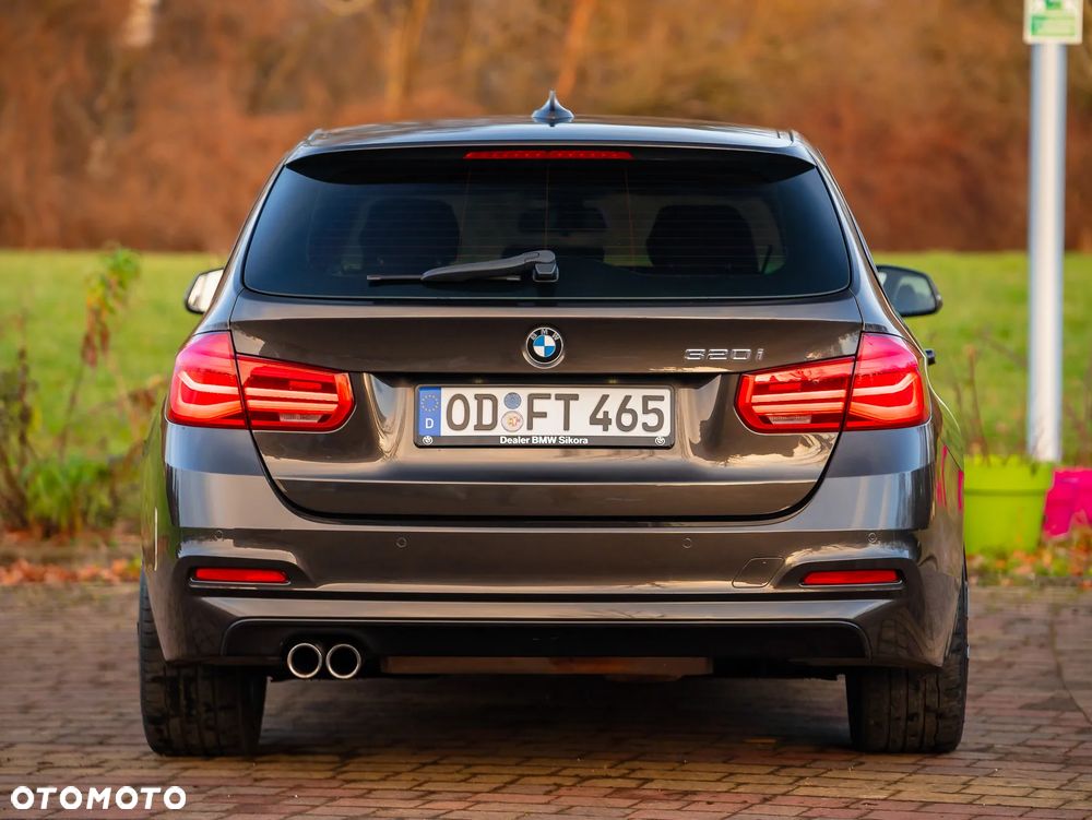 BMW Seria 3 320i Advantage - 8