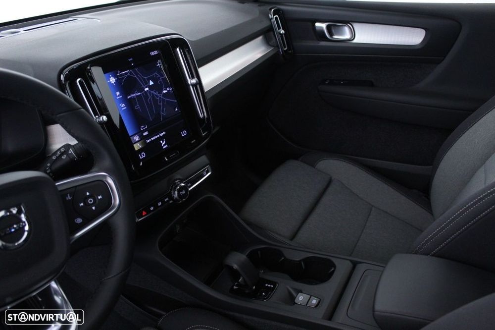 Volvo XC 40 1.5 T2 Core Auto - 33
