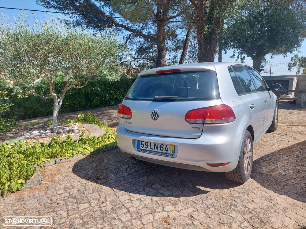VW Golf 1.6 TDi Confortline - 4