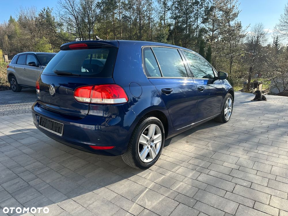 Volkswagen Golf 1.6 Trendline DSG - 4
