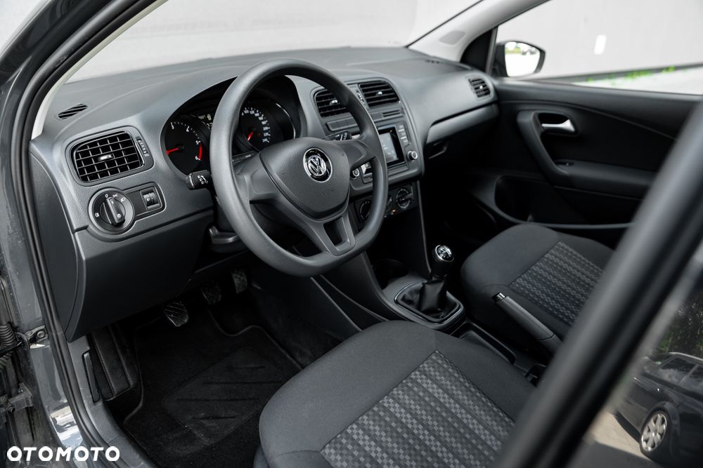Volkswagen Polo 1.4 TDI Blue Motion - 15