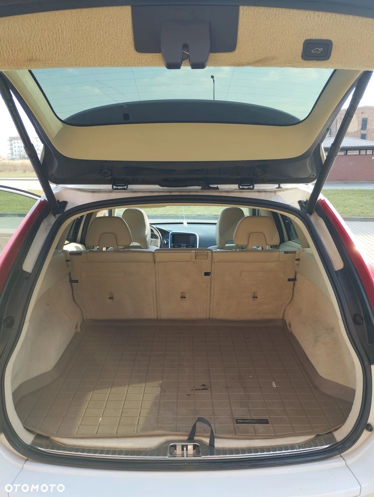 Volvo XC 60 T5 Geartronic Ocean Race - 26