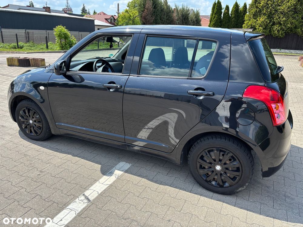 Suzuki Swift - 9