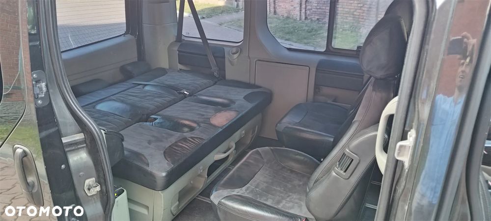 Opel Vivaro - 22