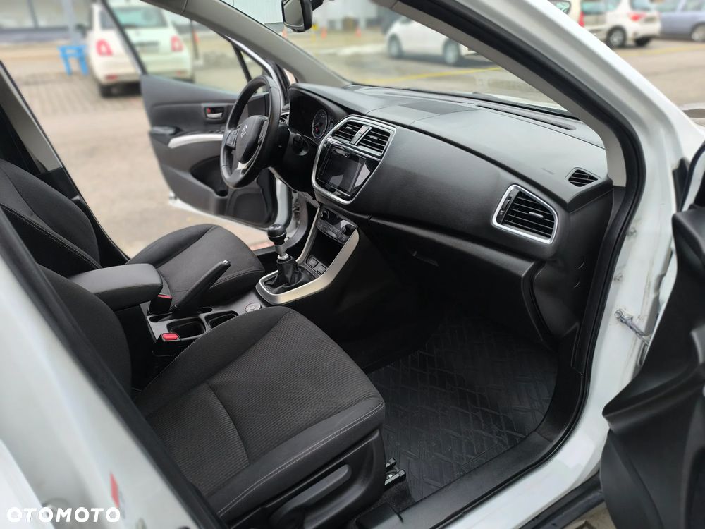 Suzuki SX4 S-Cross 1.4 T Elegance 4WD - 12