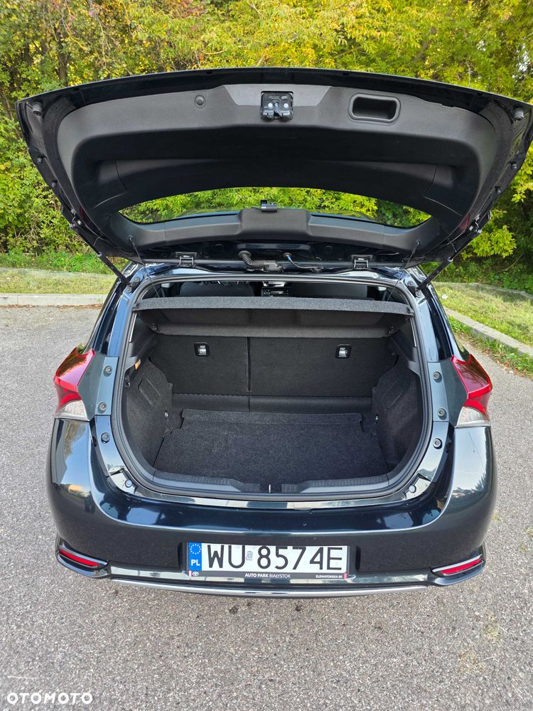 Toyota Auris - 5