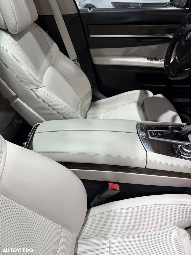 BMW Seria 7 - 4