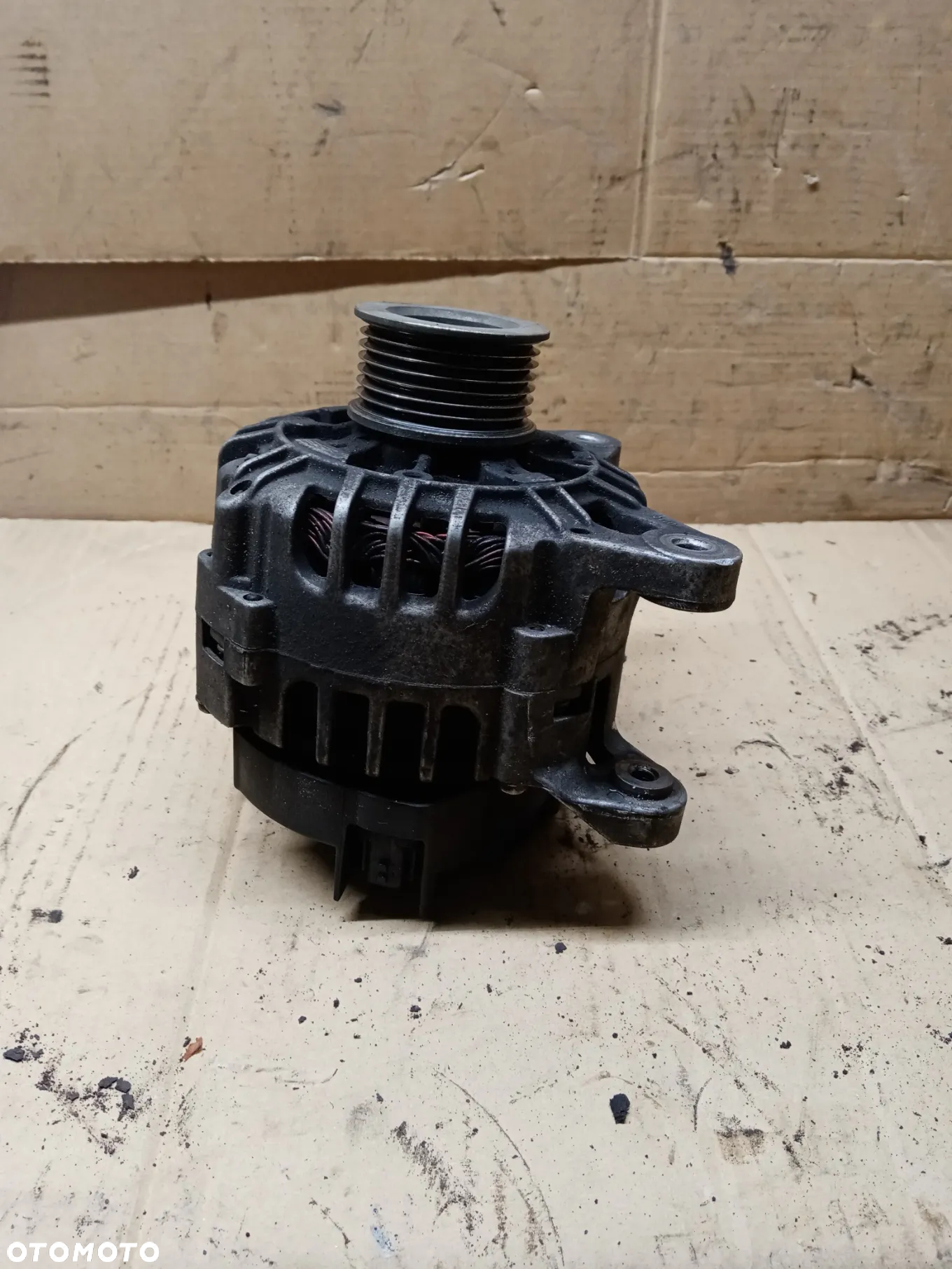Alternator prądnica Renault Clio III 8200654541-C - 3