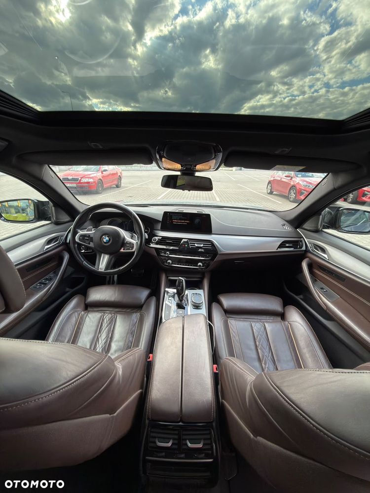BMW Seria 5 530d M Sport sport - 19