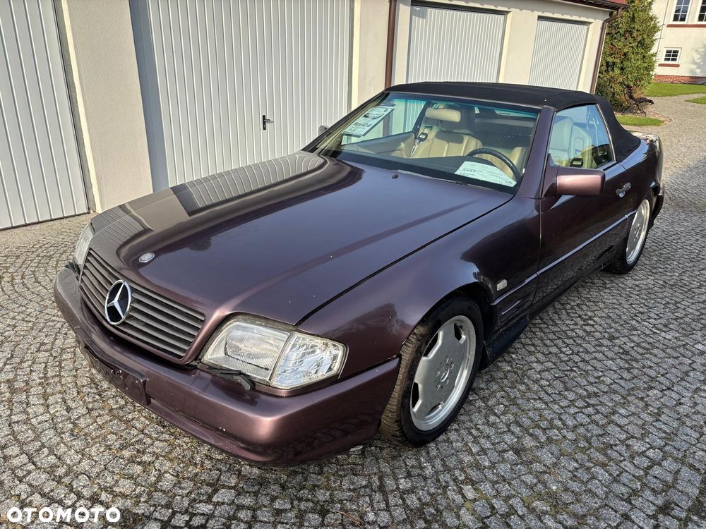 Mercedes-Benz SL - 1
