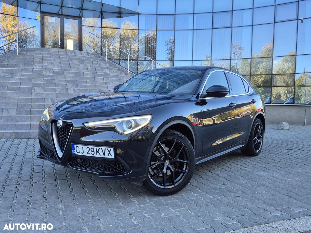 Alfa Romeo Stelvio 2.0 Turbo AWD AT8 Veloce - 11