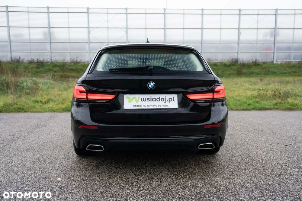 BMW 5 Series 2022 photo 5