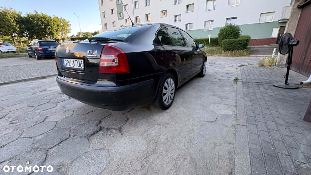 Skoda Octavia 2.0 TDI Ambiente - 13