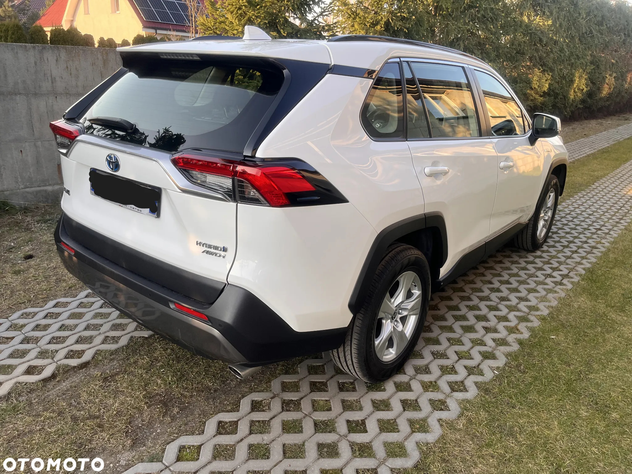 Toyota RAV4 - 4