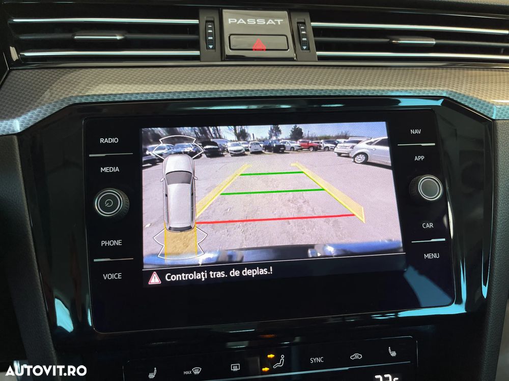 Volkswagen Passat Alltrack 2.0 TDI 4Mot DSG - 13