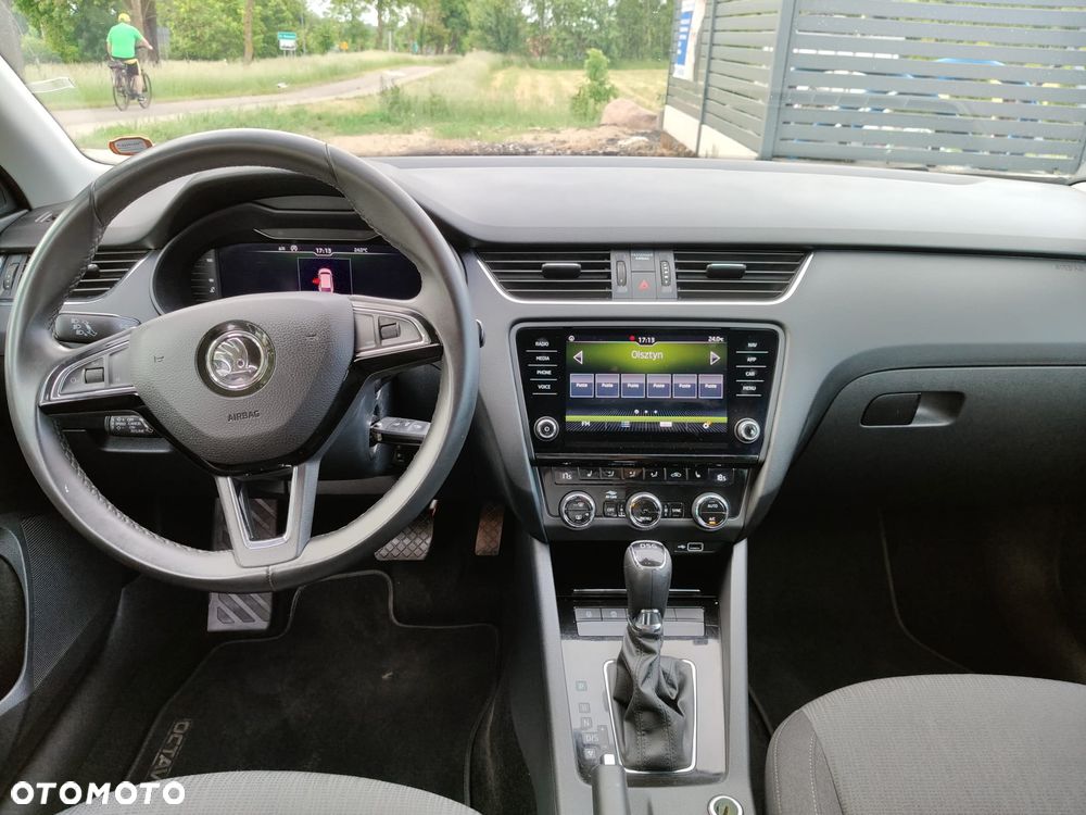 Skoda Octavia - 8