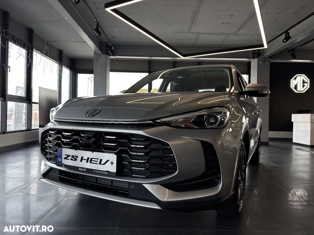 MG ZS HEV 1.5 GSI AT Explore - 1