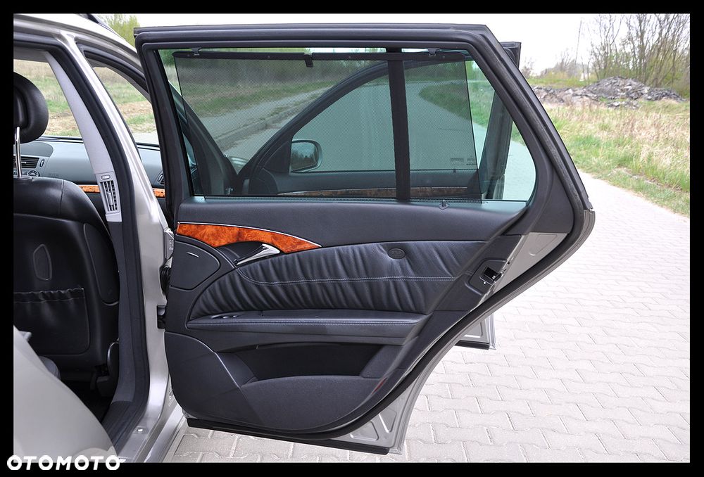 Mercedes-Benz Klasa E 500 T Avantgarde - 40