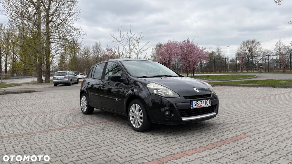 Renault Clio 1.2 16V 75 Expression - 18