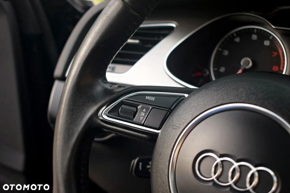 Audi A4 Limousine 2.0 TFSI quattro S tronic S line Sportpaket - 40