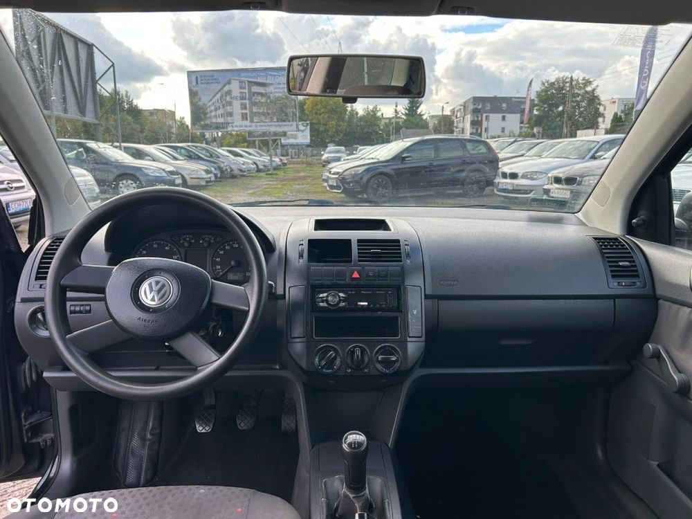 Volkswagen Polo - 8