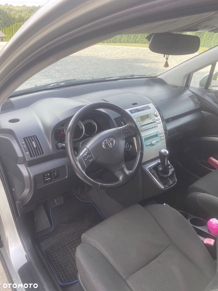 Toyota Corolla Verso 1.8 Prestige - 10