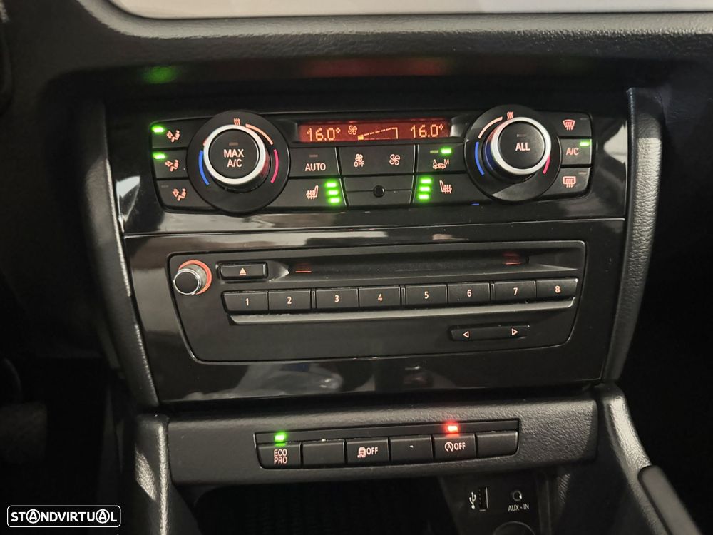 BMW X1 16 d sDrive Line Sport - 16