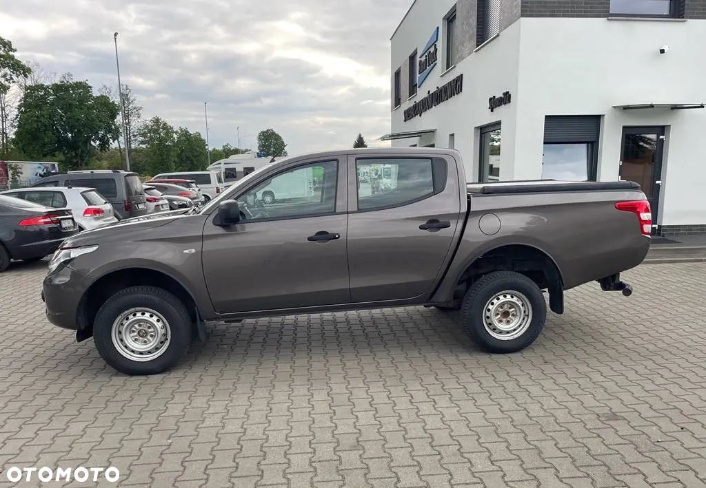 Mitsubishi L200 2.4 d DC Invite - 1