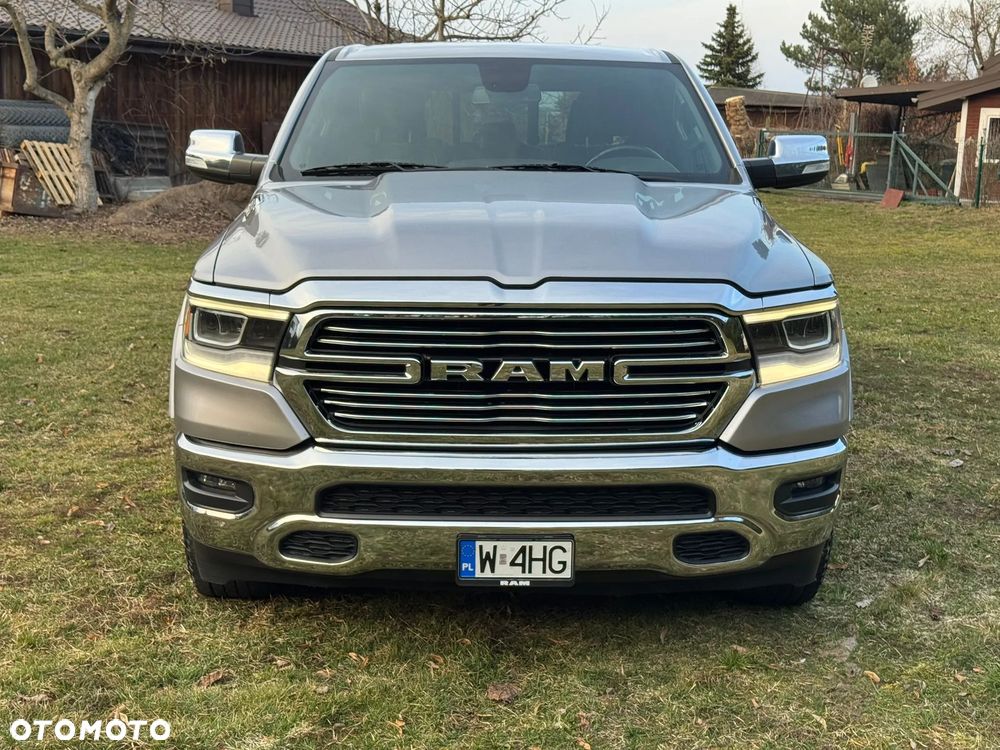 RAM 1500 5.7 Crew Cab Laramie - 8