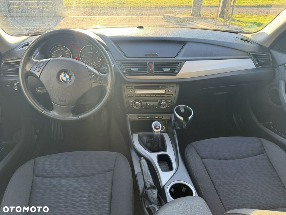 BMW X1 sDrive18d - 22