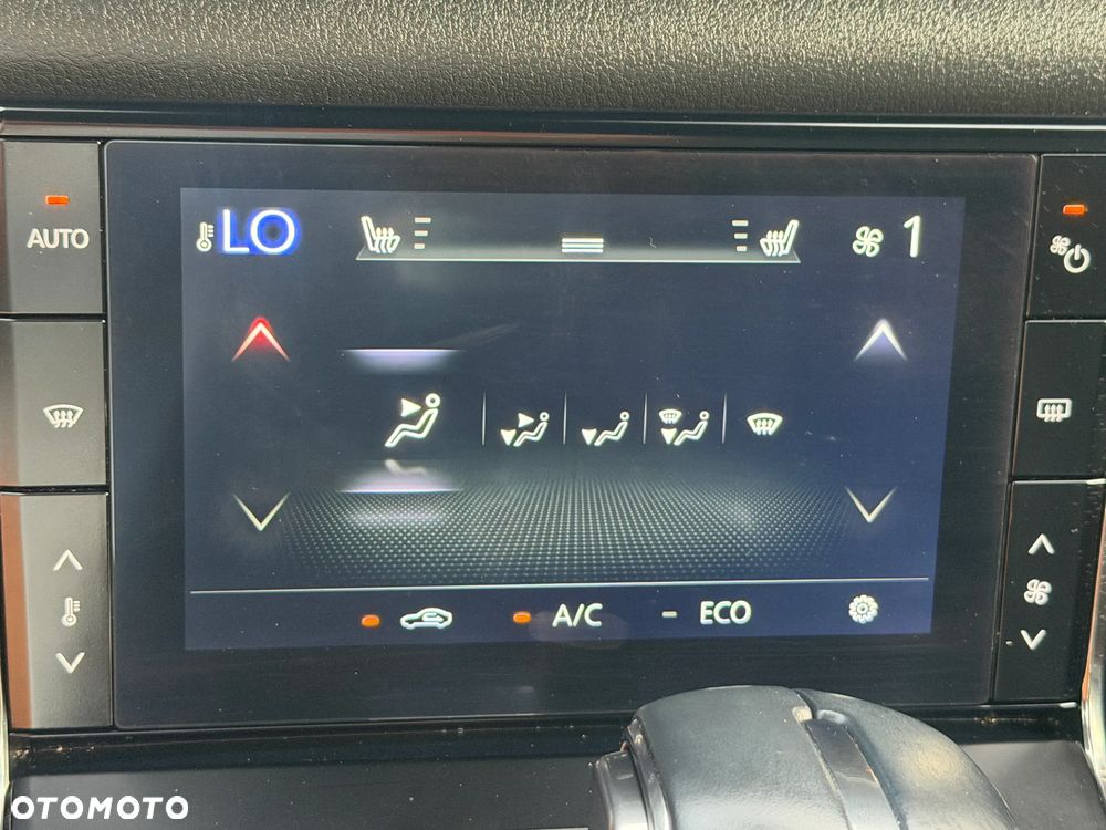 Mazda MX-30 e-SKYACTIV EXCLUSIVE-LINE - 18