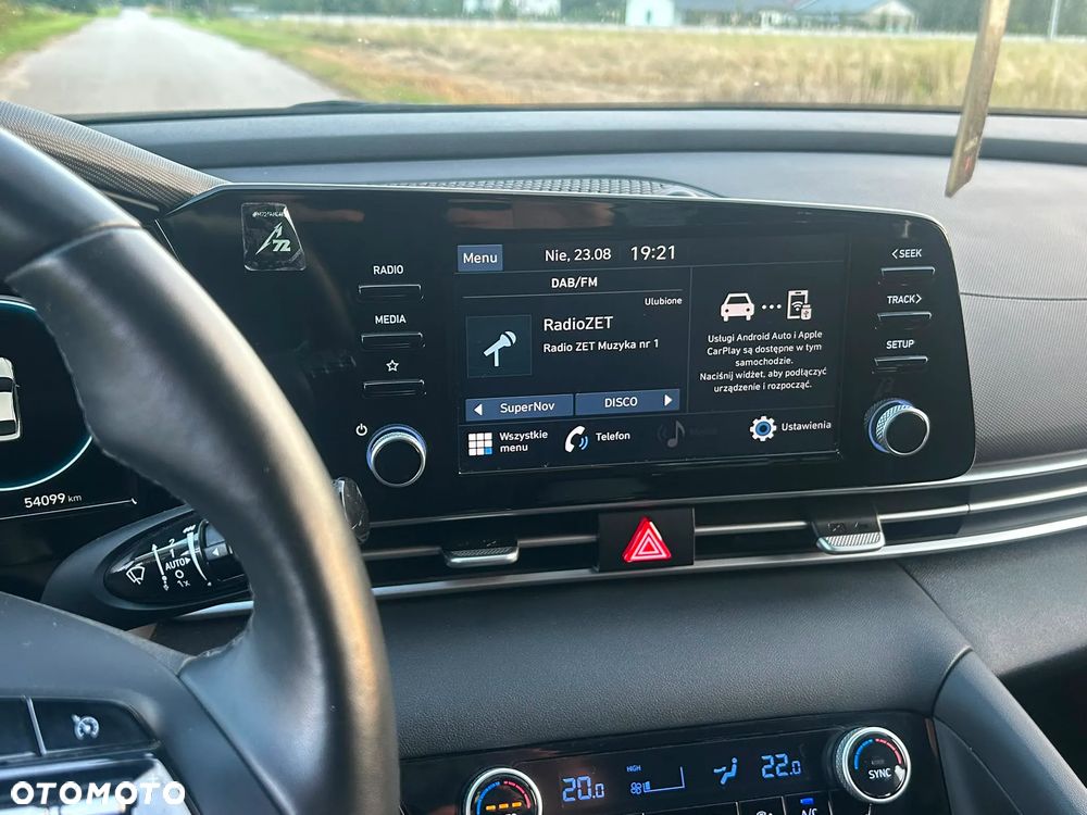 Hyundai Elantra 1.6 Executive - 13