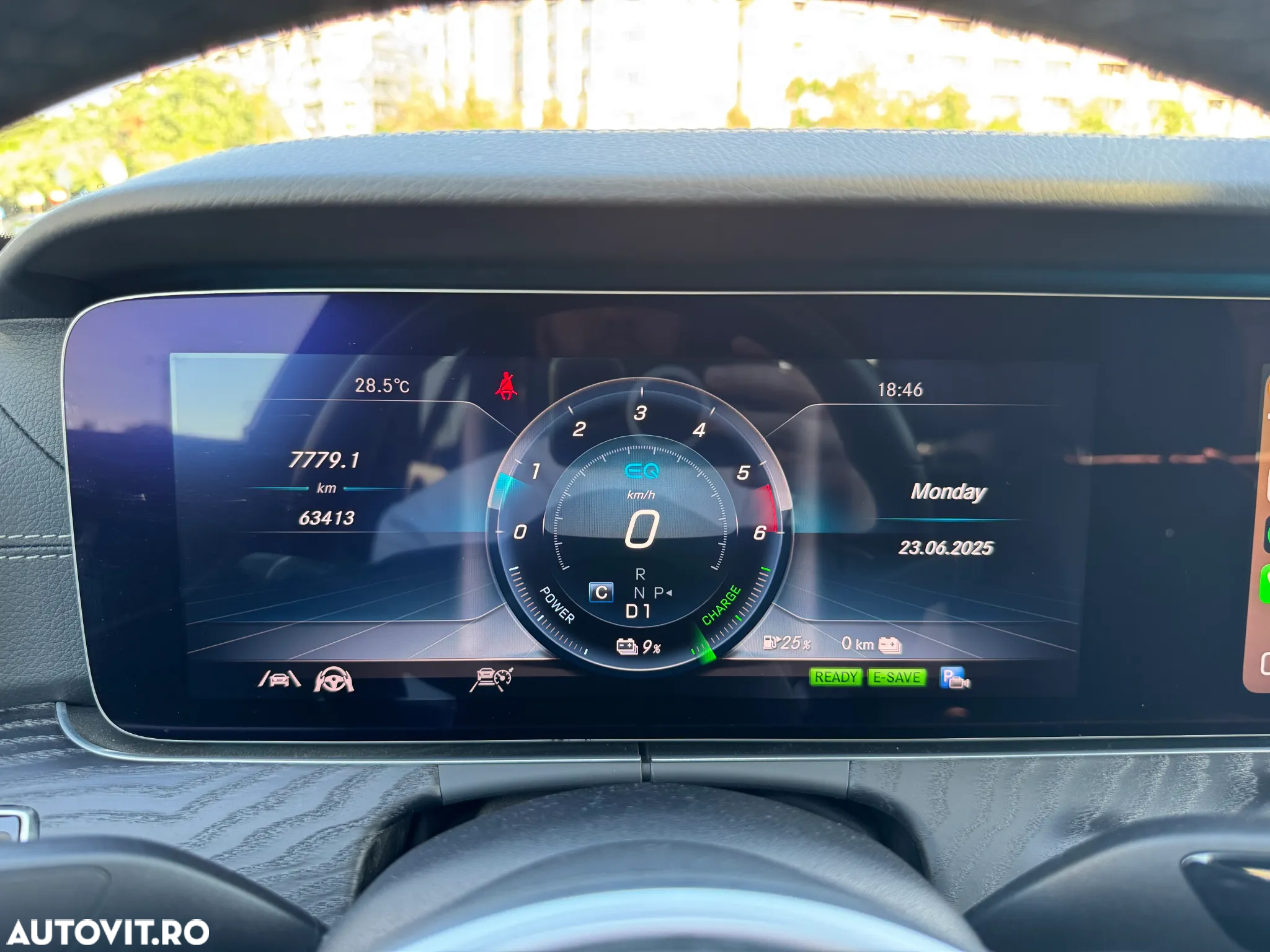 Mercedes-Benz E 300 de T 9G-TRONIC AMG Line - 14