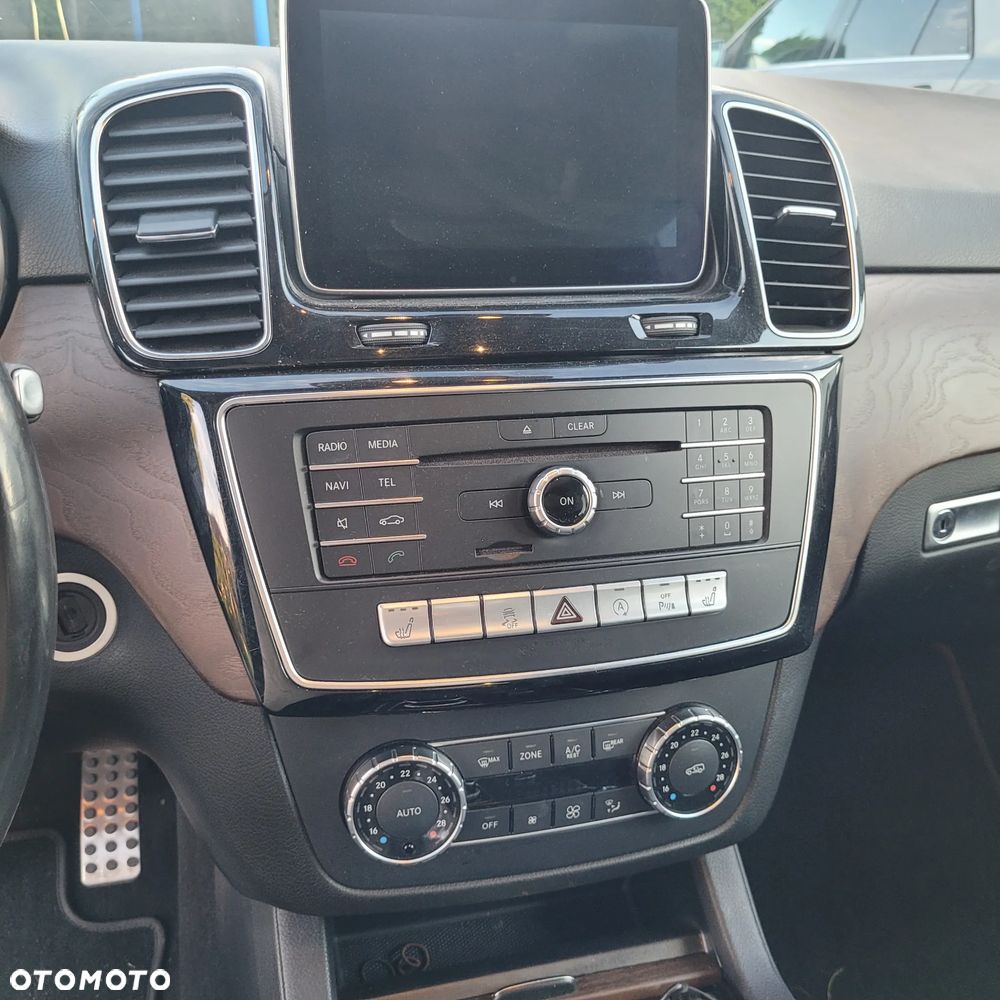 Mercedes-Benz GLE 350 d 4-Matic - 13
