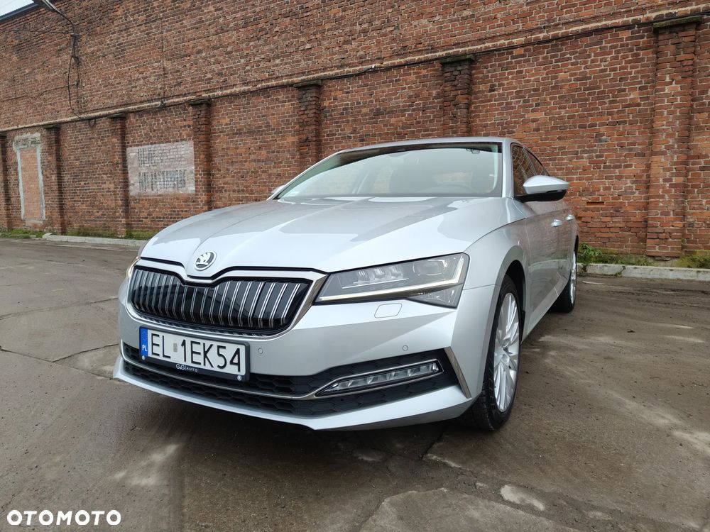 Skoda Superb 1.4 TSI Plug-In Hybrid Style DSG - 2
