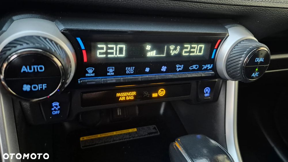 Toyota RAV4 - 21