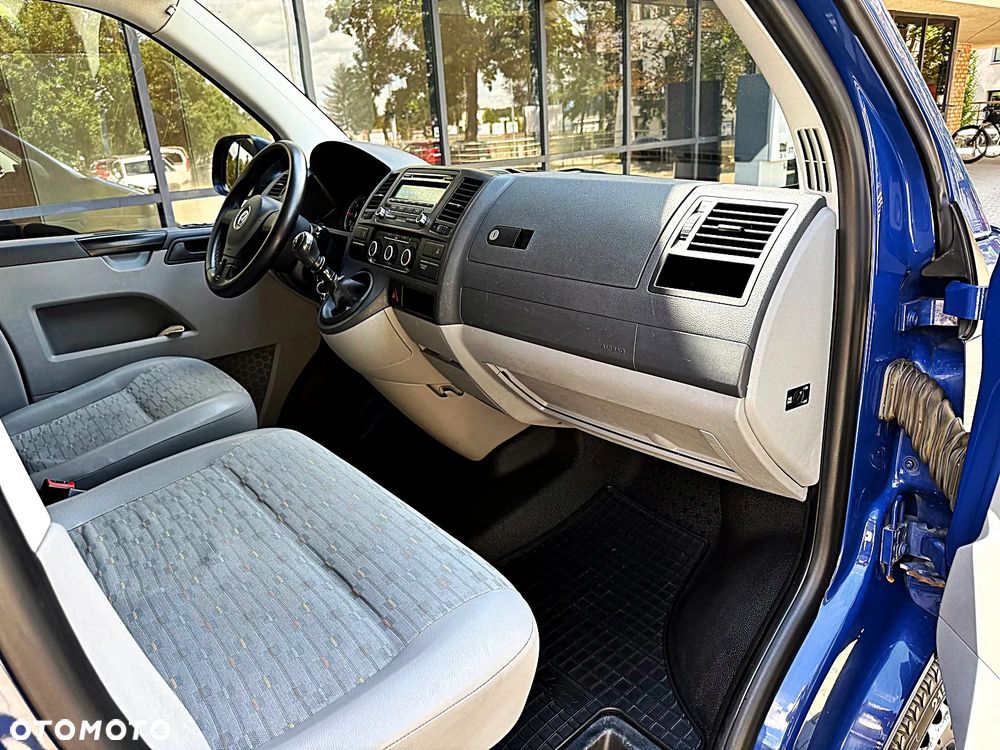 Volkswagen TRANSPORTER T5 LIFT - 24