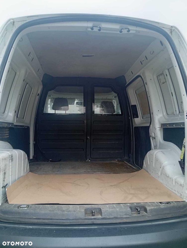 Volkswagen Caddy - 7