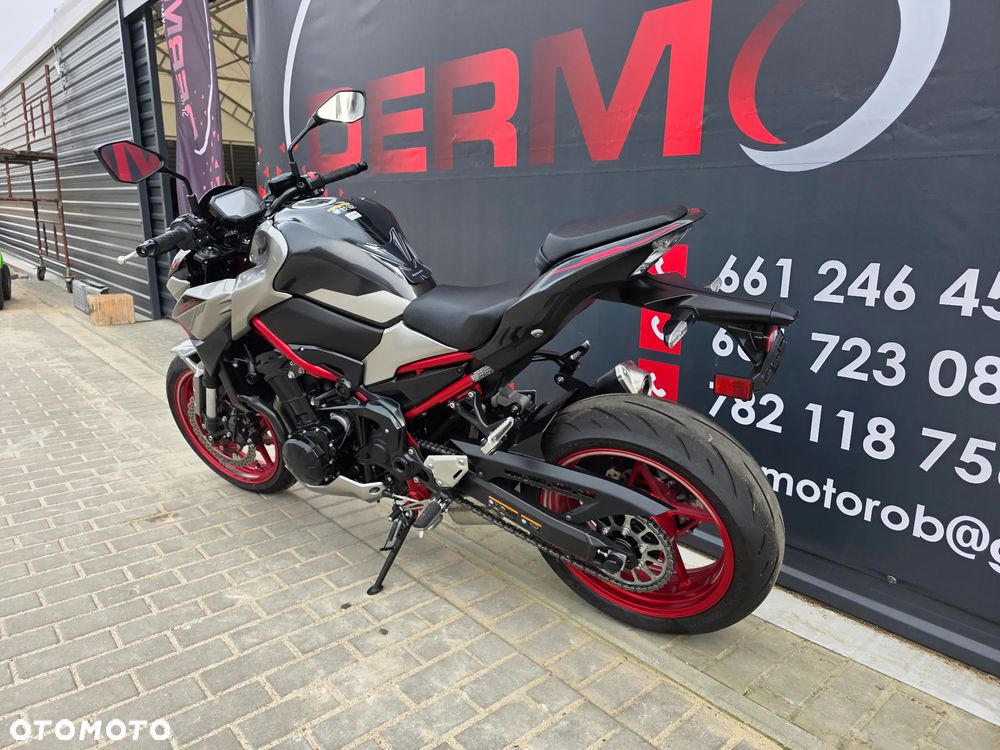 Kawasaki Z 900 - 3