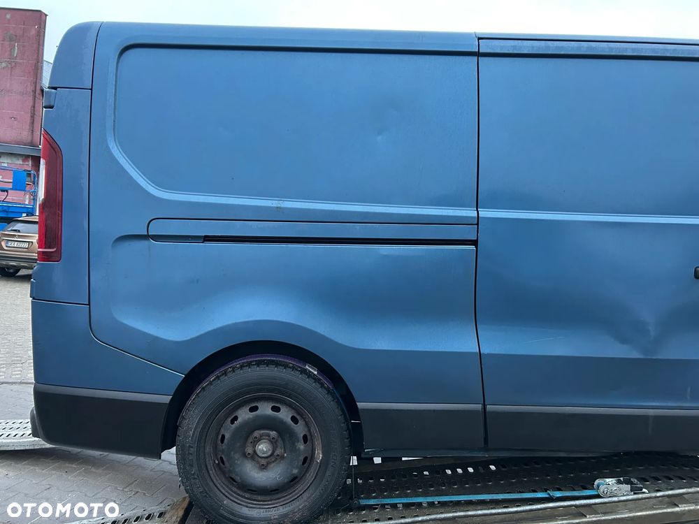 BŁOTNIK ĆWIARTKA PRAWA LEWA TYŁ RENAULT TRAFIC III - 1